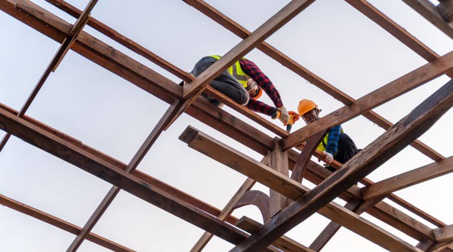 Professional residential roofers in Lance Creek, WY